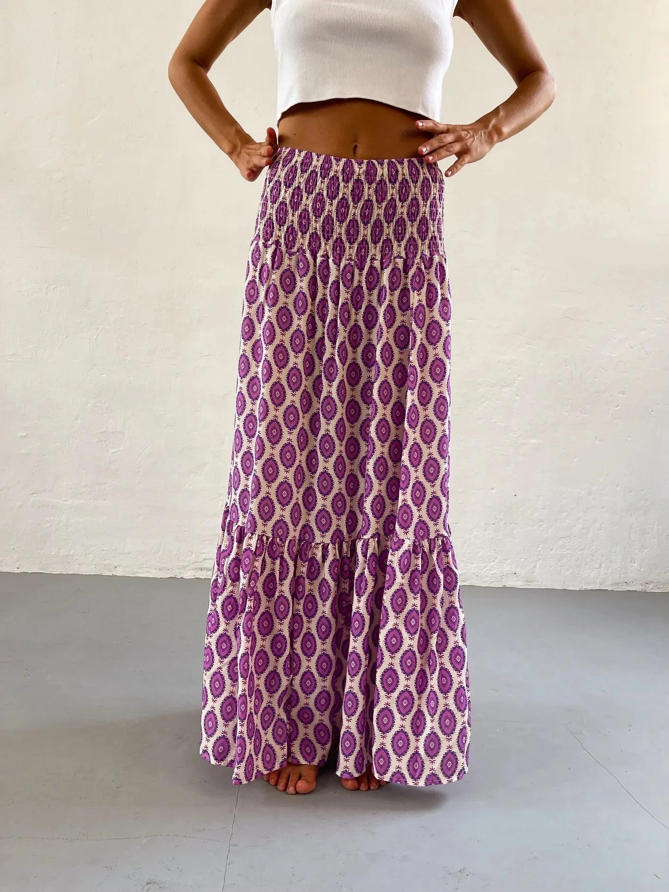 Women’s Boho Maxi Skirt – Floral Print Elastic Waist