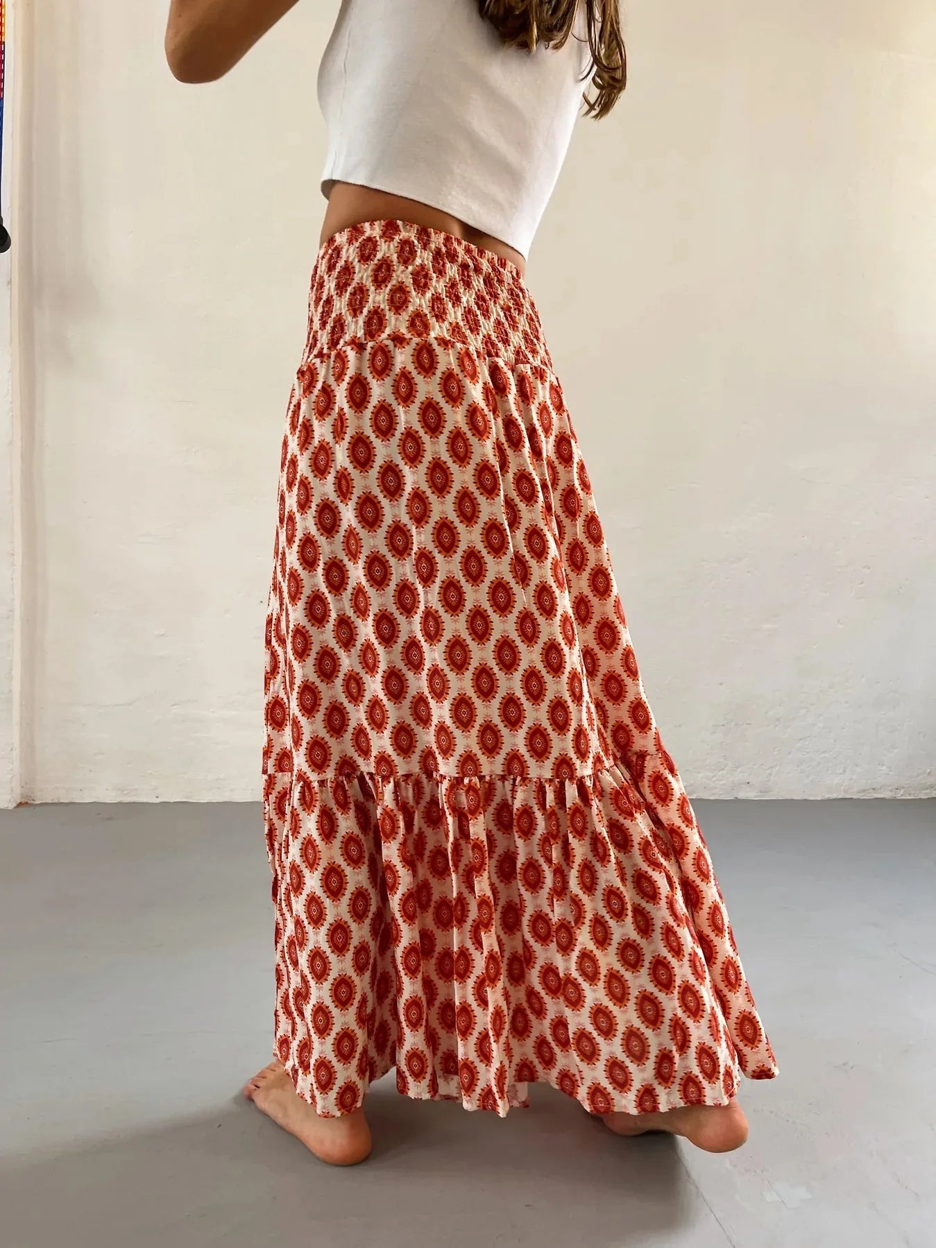 Women’s Boho Maxi Skirt – Floral Print Elastic Waist